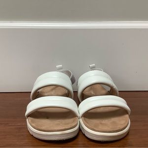 Cat and Jack girls sandals